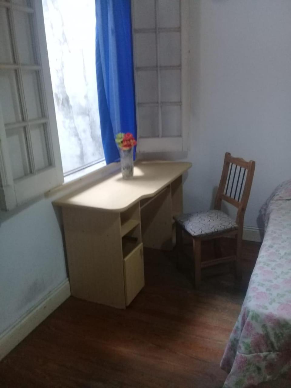 Habitac Indiv Casa De Familia, Flores Buenos Aires Eksteriør bilde