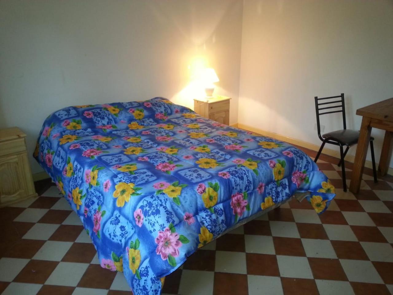 Habitac Indiv Casa De Familia, Flores Buenos Aires Eksteriør bilde